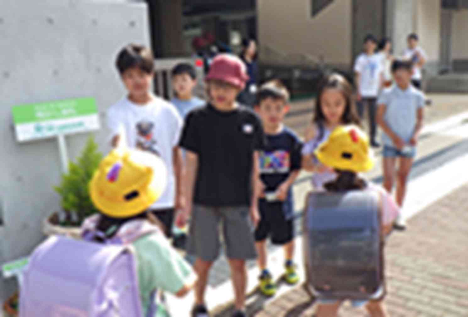 ③
