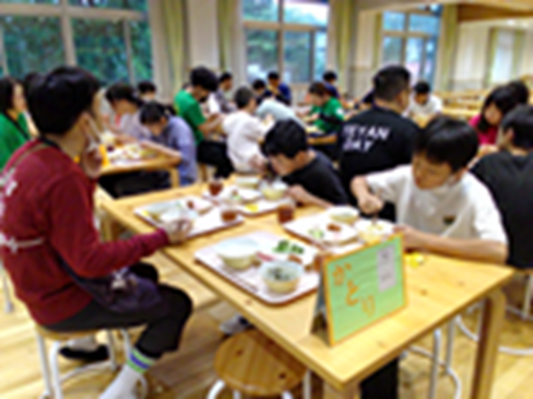 朝食