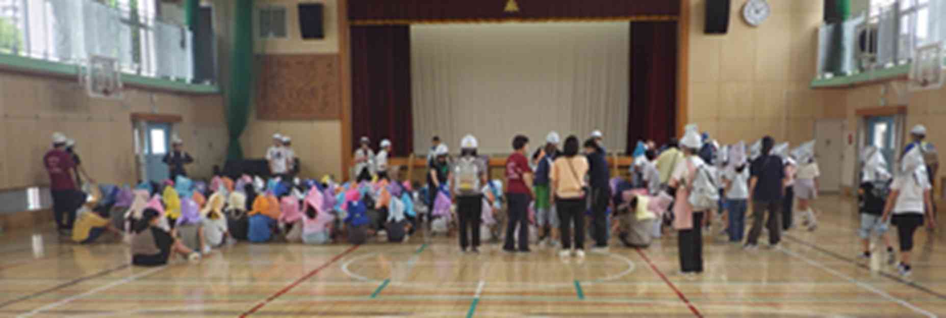 体育館中